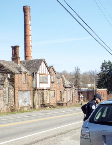EL CIC tables action regarding former Riverview Florist property | News, Sports, Jobs - Vimarsana News